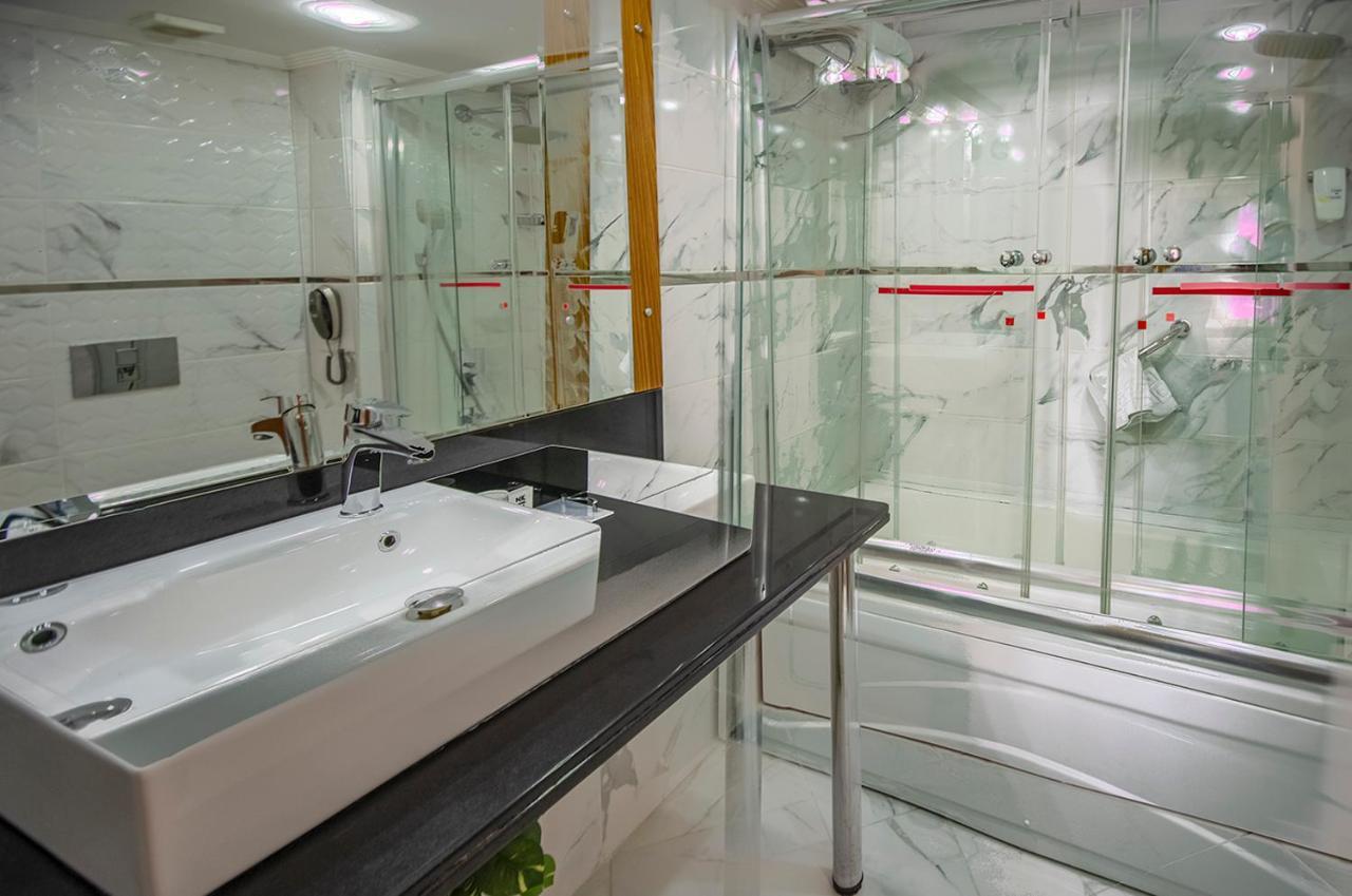 Nk Hotel อิซมีร์ ภายนอก รูปภาพ
