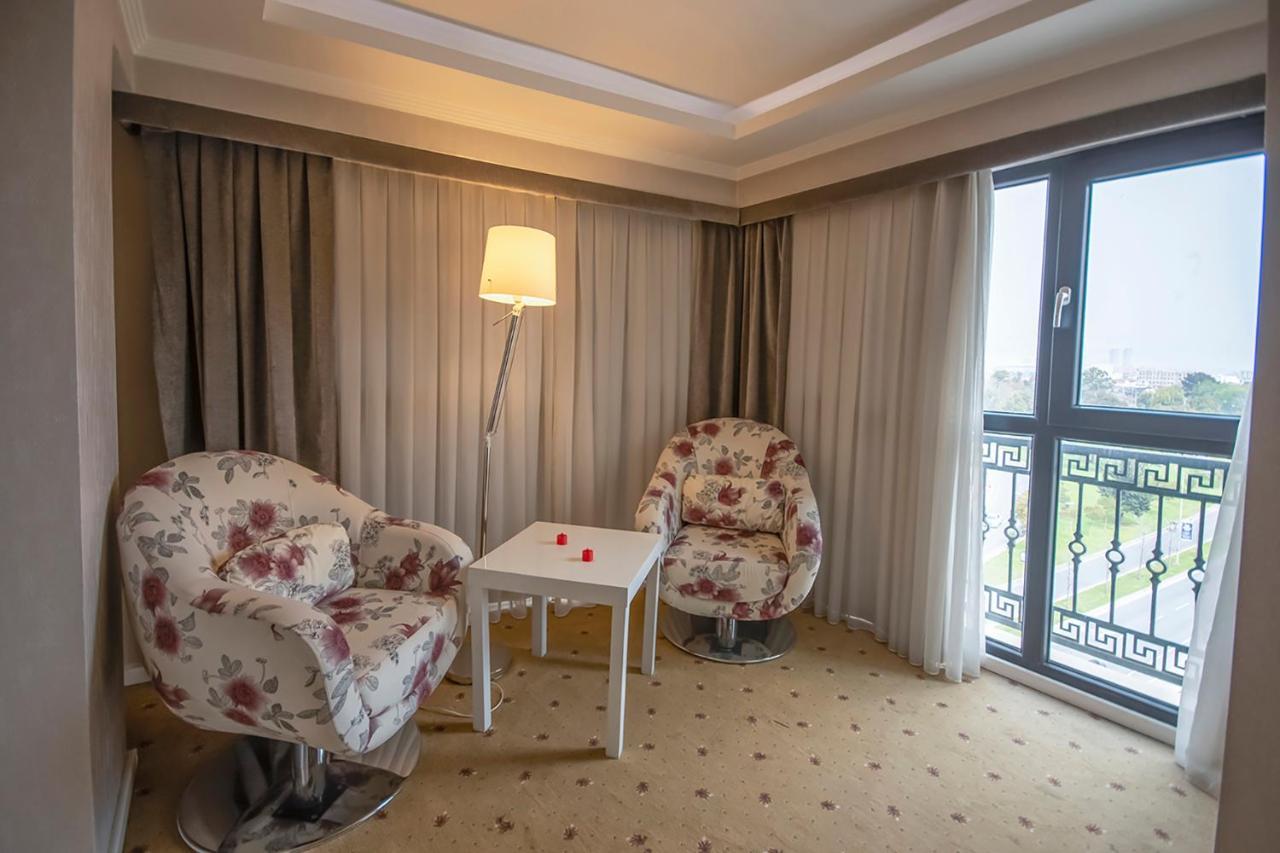 Nk Hotel อิซมีร์ ภายนอก รูปภาพ