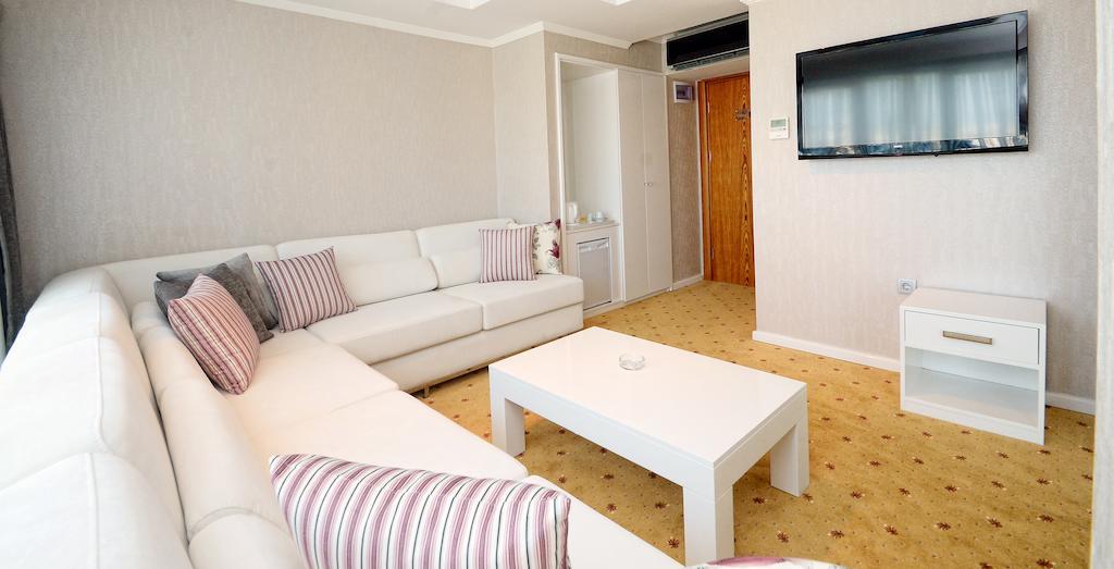 Nk Hotel อิซมีร์ ห้อง รูปภาพ