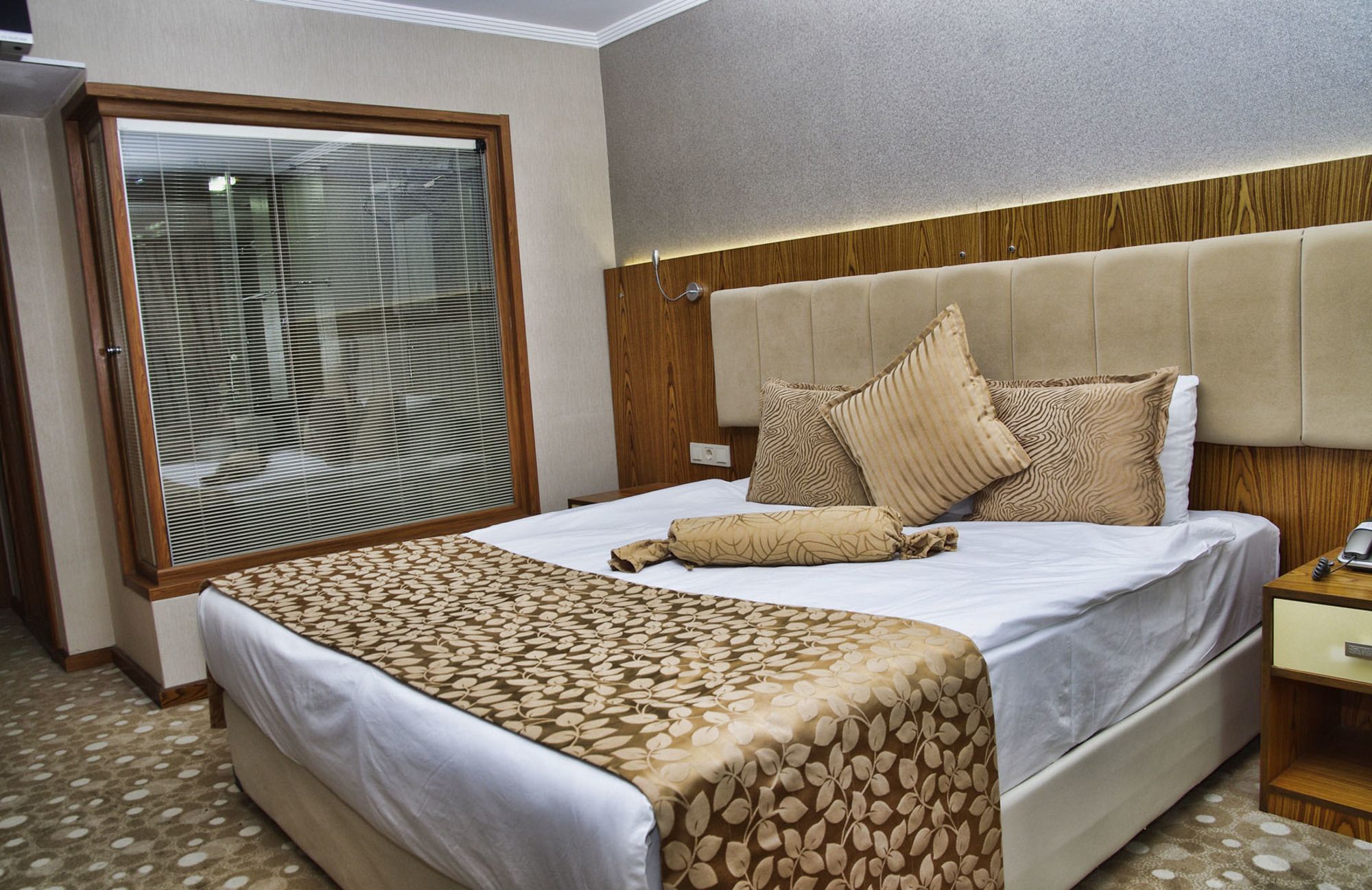 Nk Hotel อิซมีร์ ภายนอก รูปภาพ